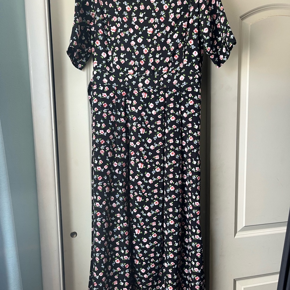 Elegant Floral Maxi Dress